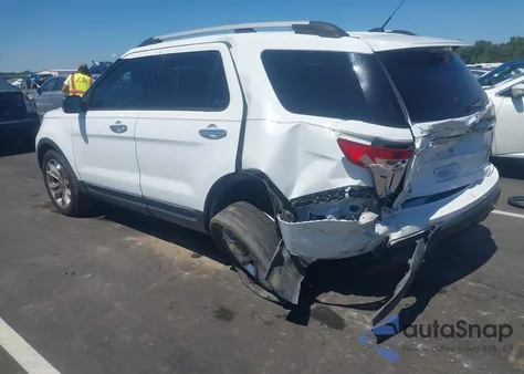 2015 Ford Explorer Xlt z USA, uszkodzony, nr VIN 1FM5K8D81FGB16771